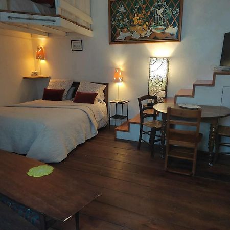 B&B Le Miroir Aux Fees Bordeaux Kültér fotó